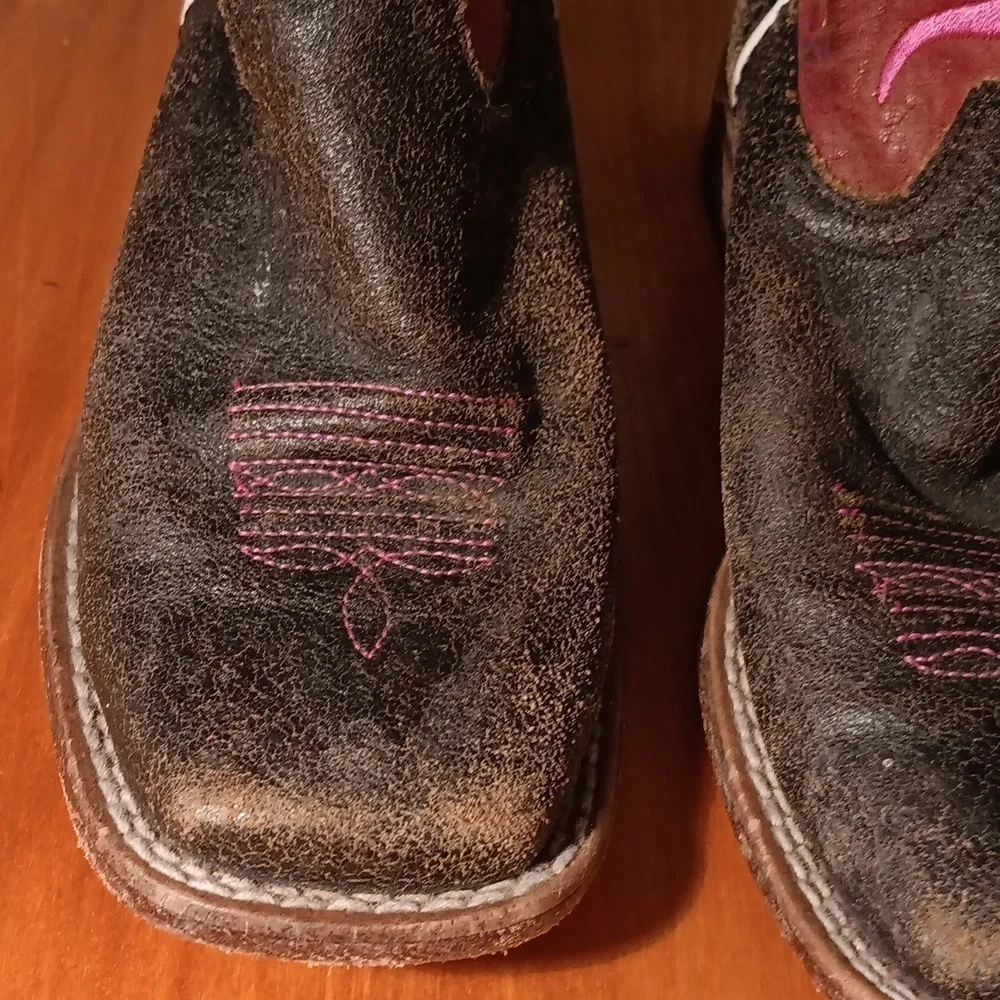 Ariat Girls Cowboy Boots Size 11.5